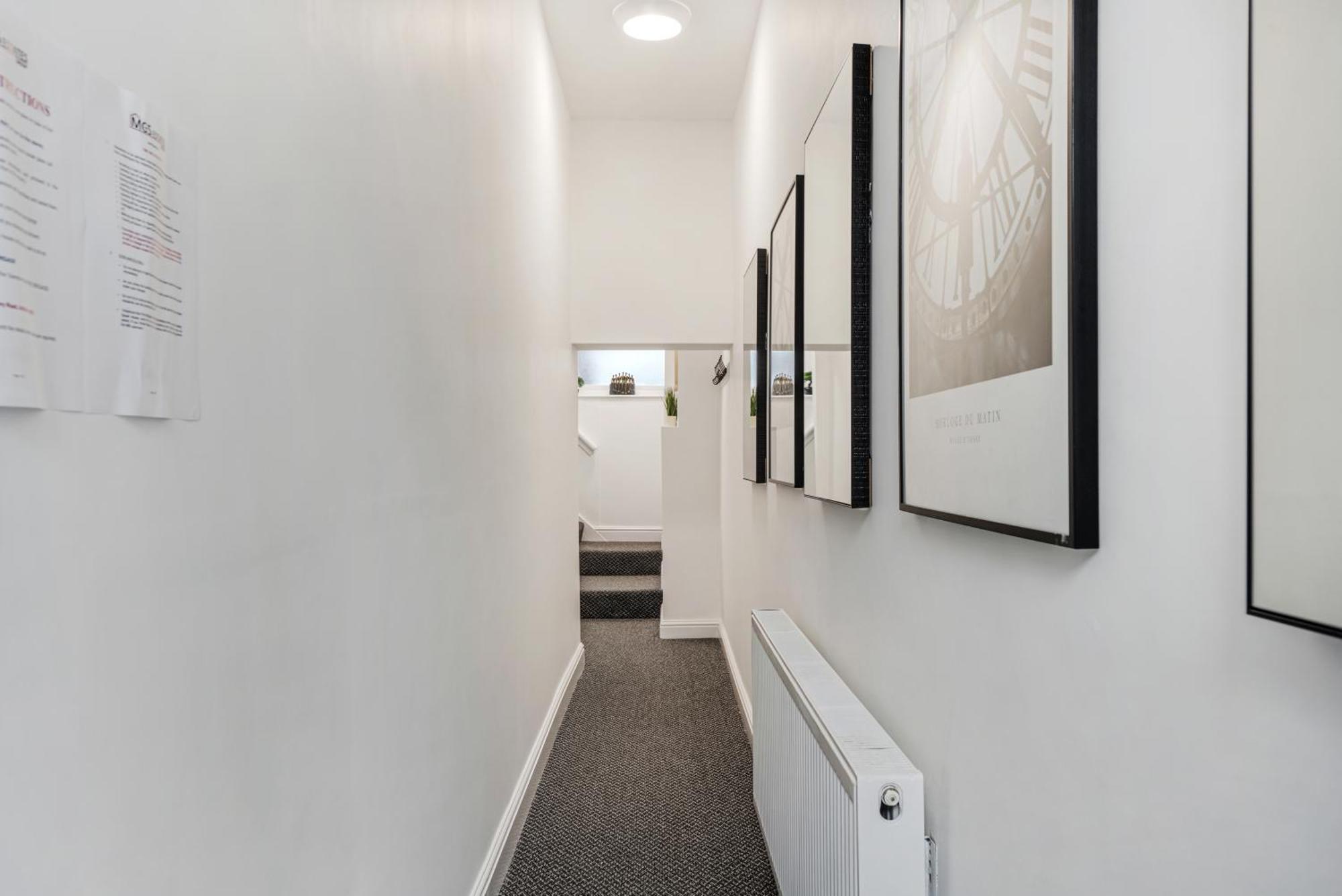 Anfield Cosy Stays - Air Host & Stay - Sleeps 14 ลิเวอร์พูล ภายนอก รูปภาพ